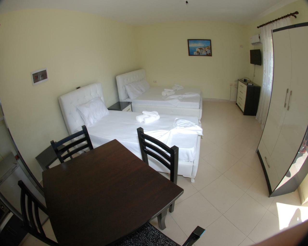Rama Apartments Sarande Exterior photo