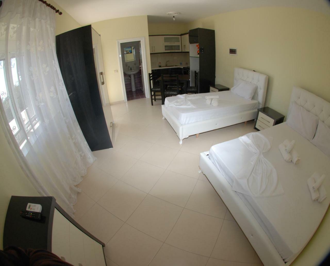 Rama Apartments Sarande Exterior photo