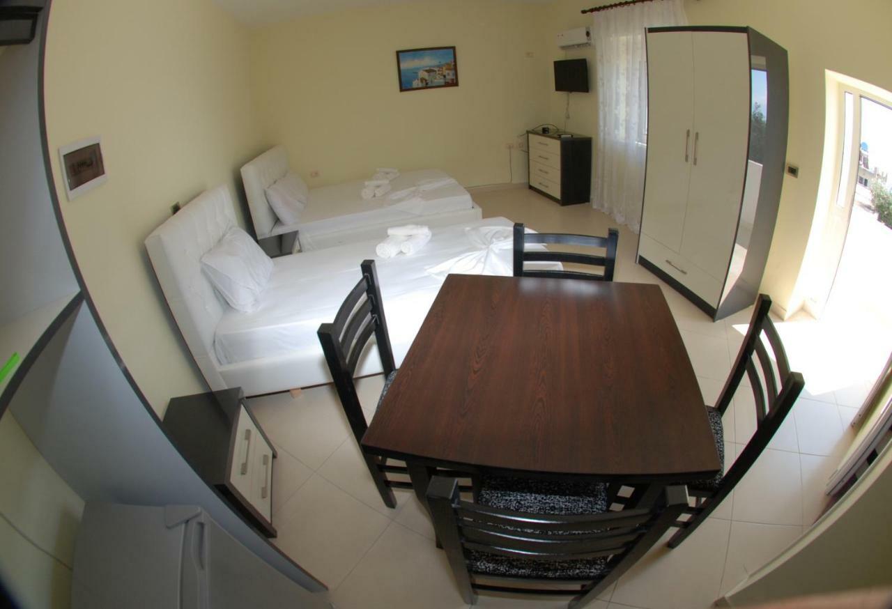 Rama Apartments Sarande Exterior photo